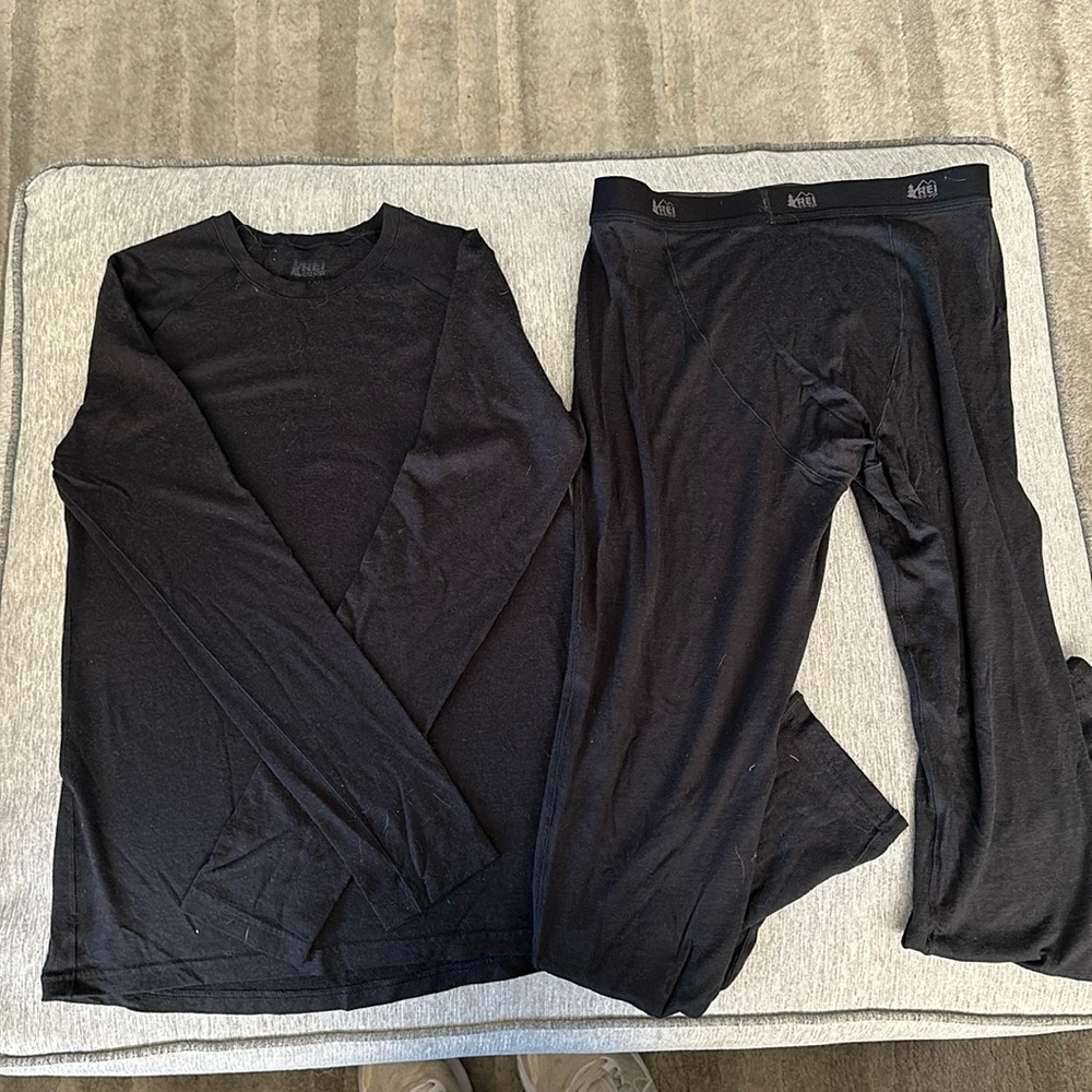 REI - Base Layer / Long Underwear- Kids